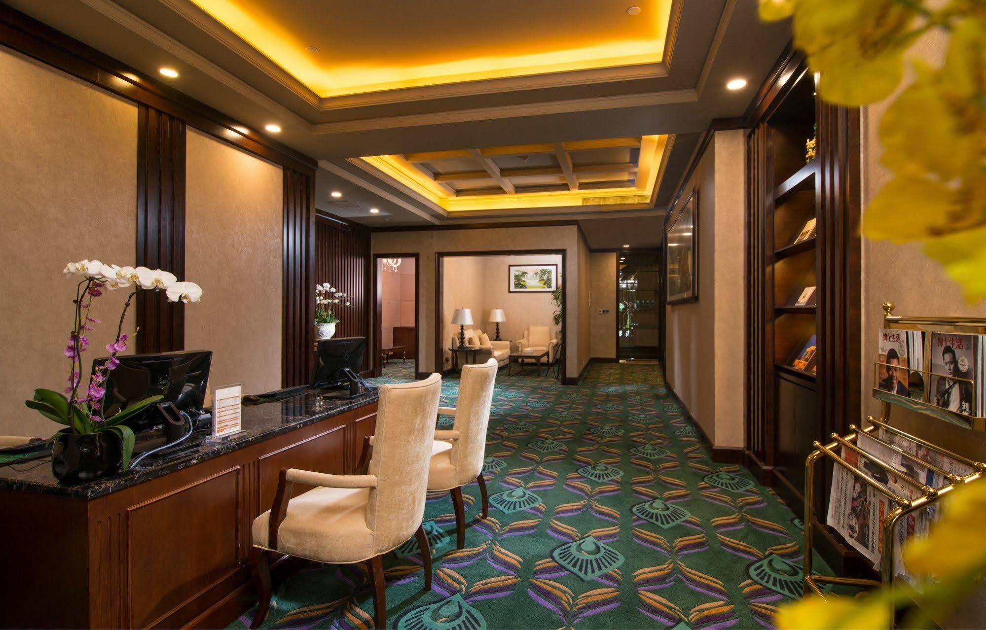 Malachite Hotel Dongguan Dongguan  Exteriör bild