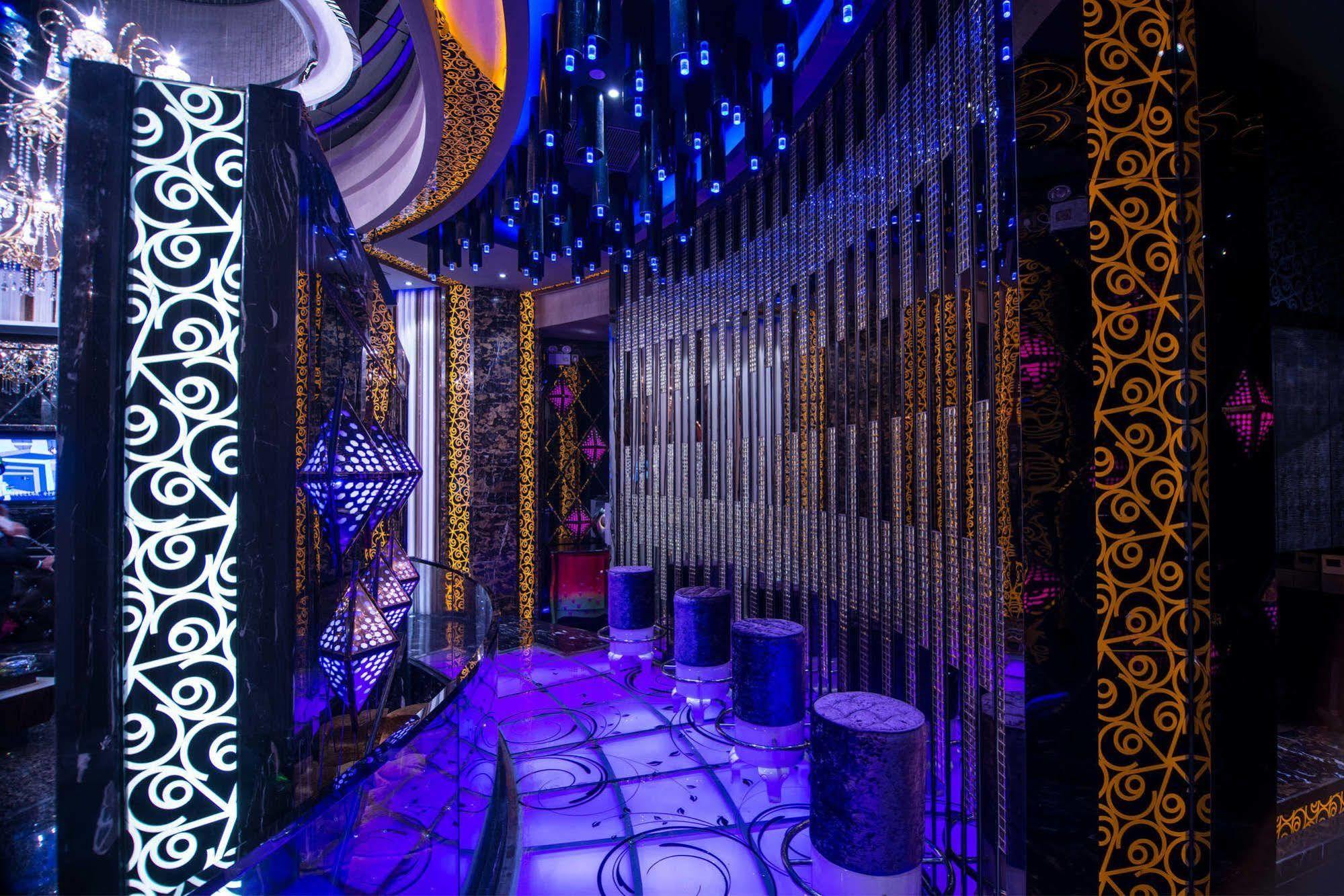 Malachite Hotel Dongguan Dongguan  Exteriör bild